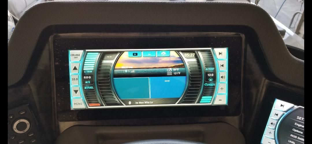 2021 Avalon Excalibur Elite Windshield - 25' - 13