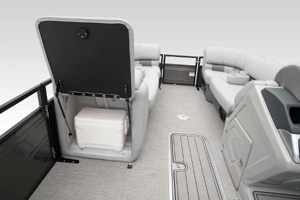 2025 Regency 230 LE3 Sport - 41
