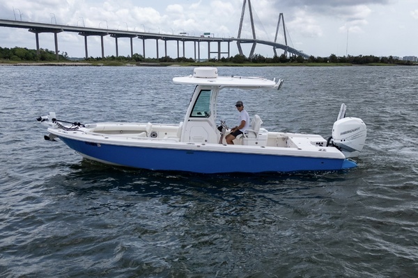 2020 Everglades 253CC