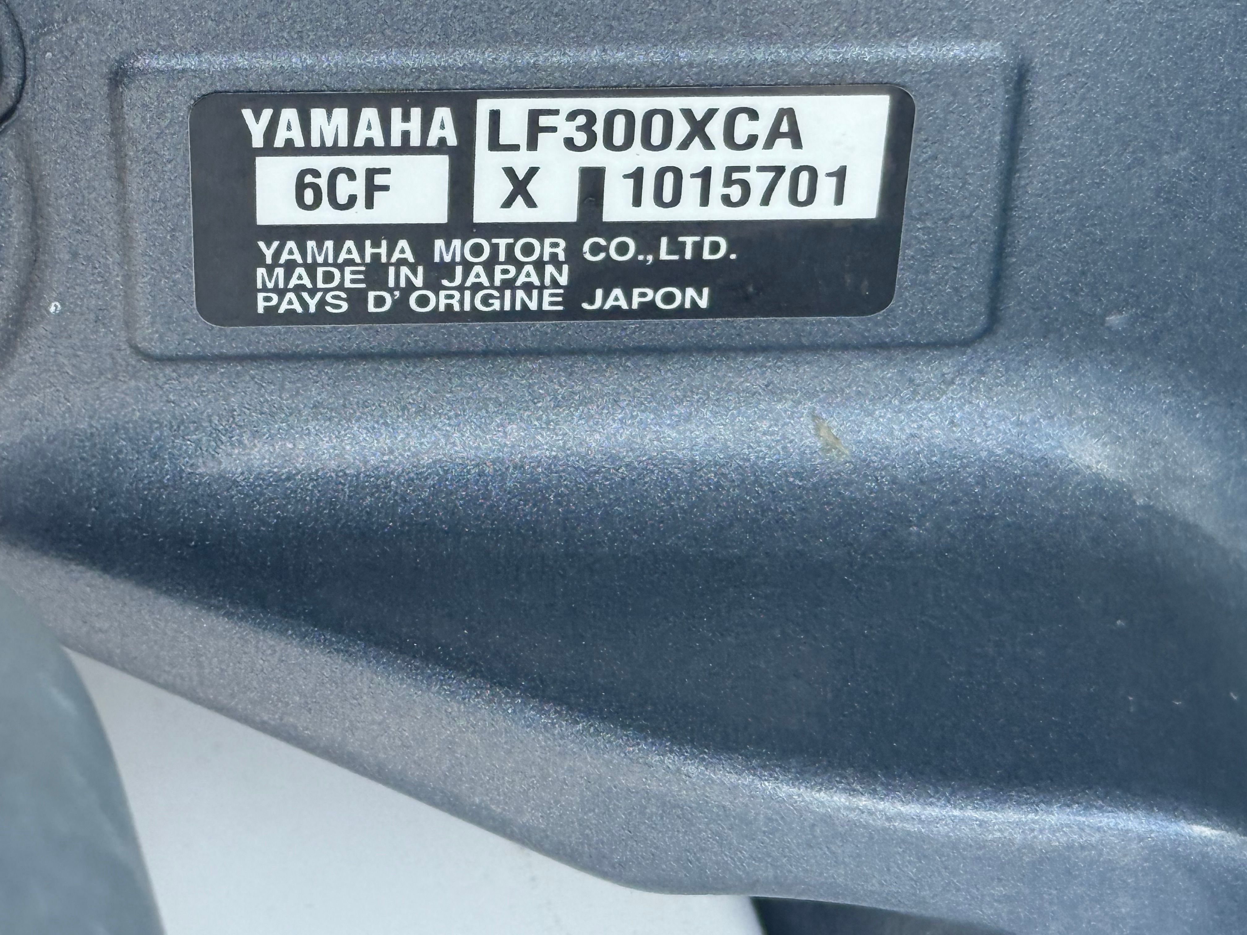 Yamaha LF300XCA engine plate on 2012 Contender 32 ST.