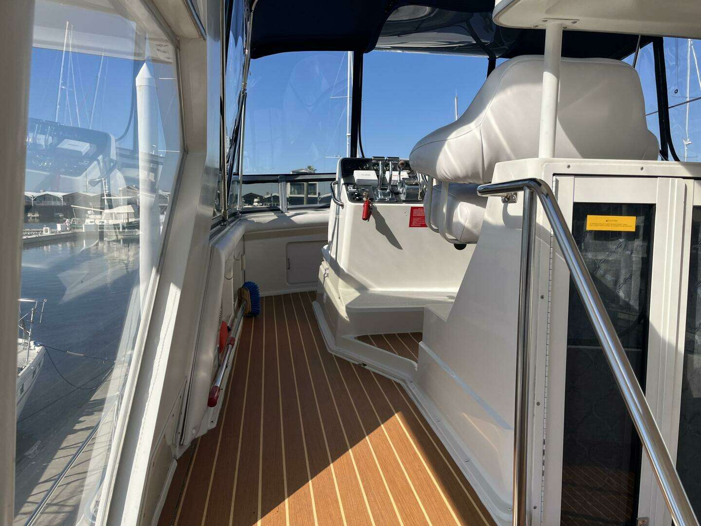 1995 Carver 440 Aft Cabin - Image 69