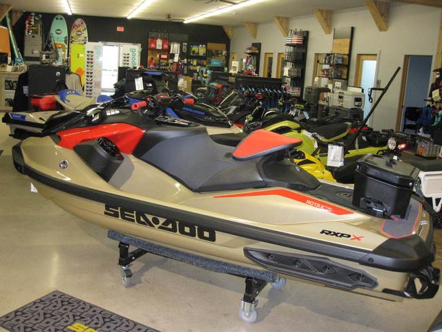 2025 Sea-Doo RXP-X 325 - 2