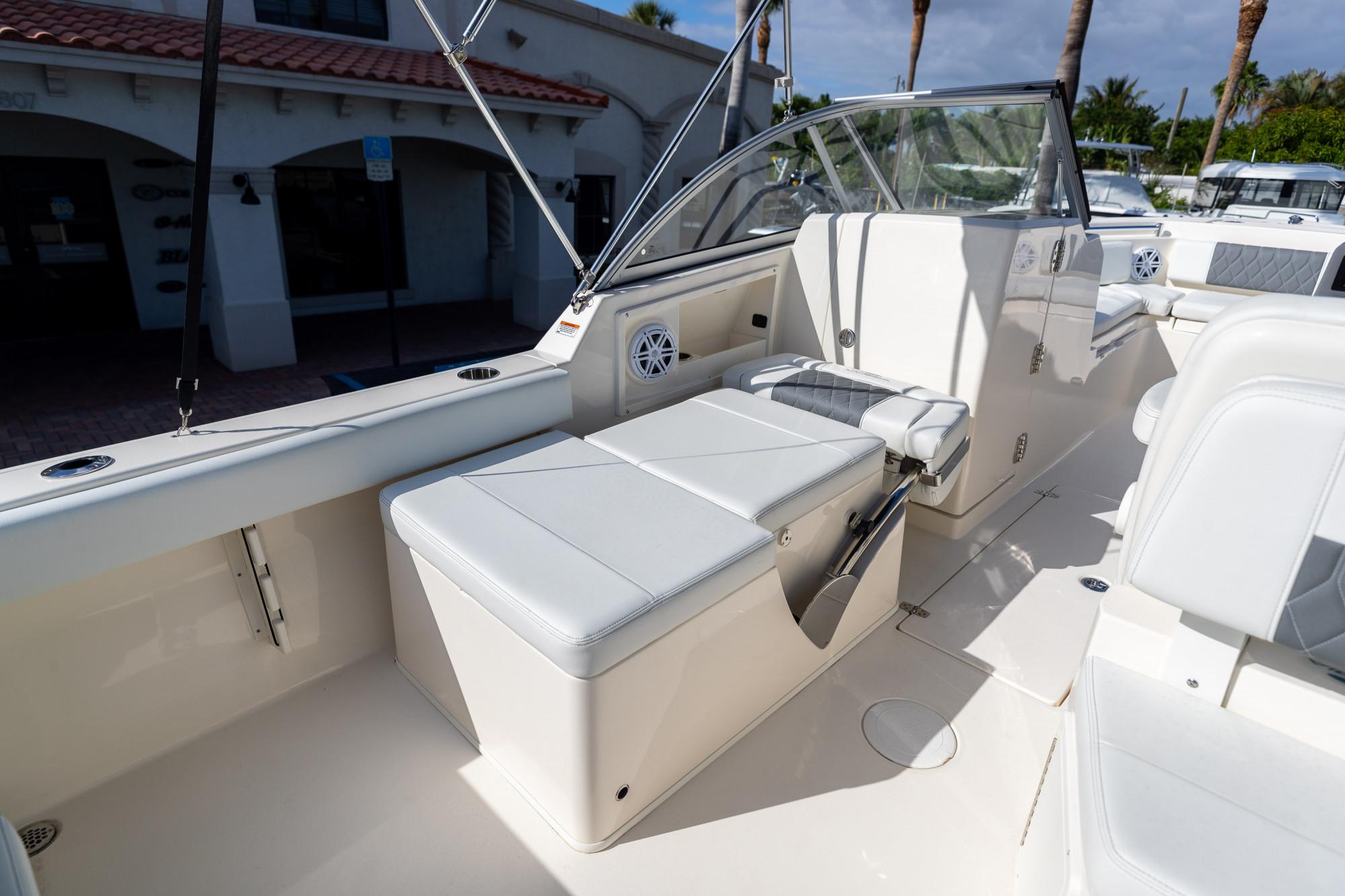 2024 Cobia 220 Dual Console - 20