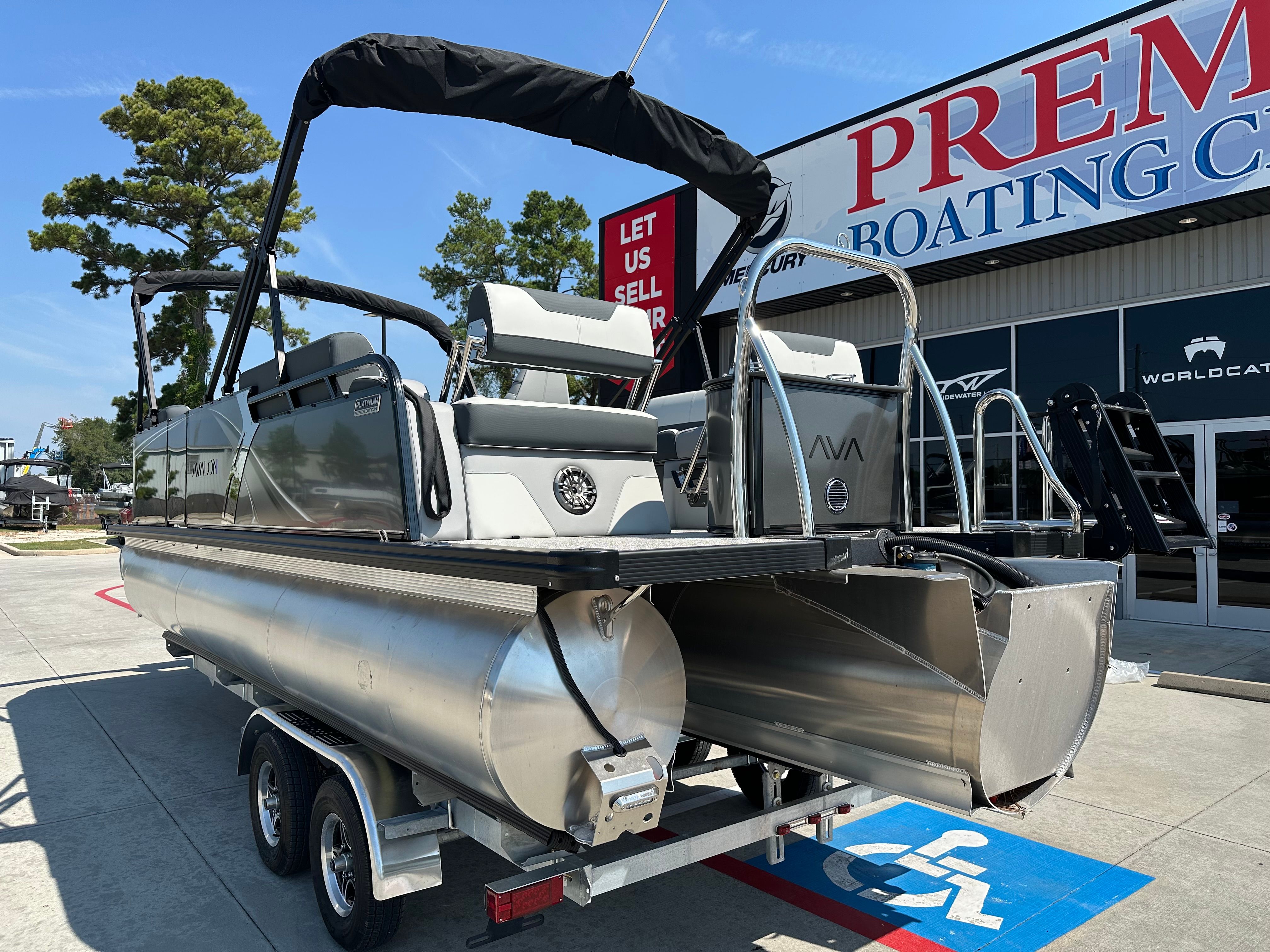2025 Avalon LSZ Quad Lounge Shift - 23' - 11