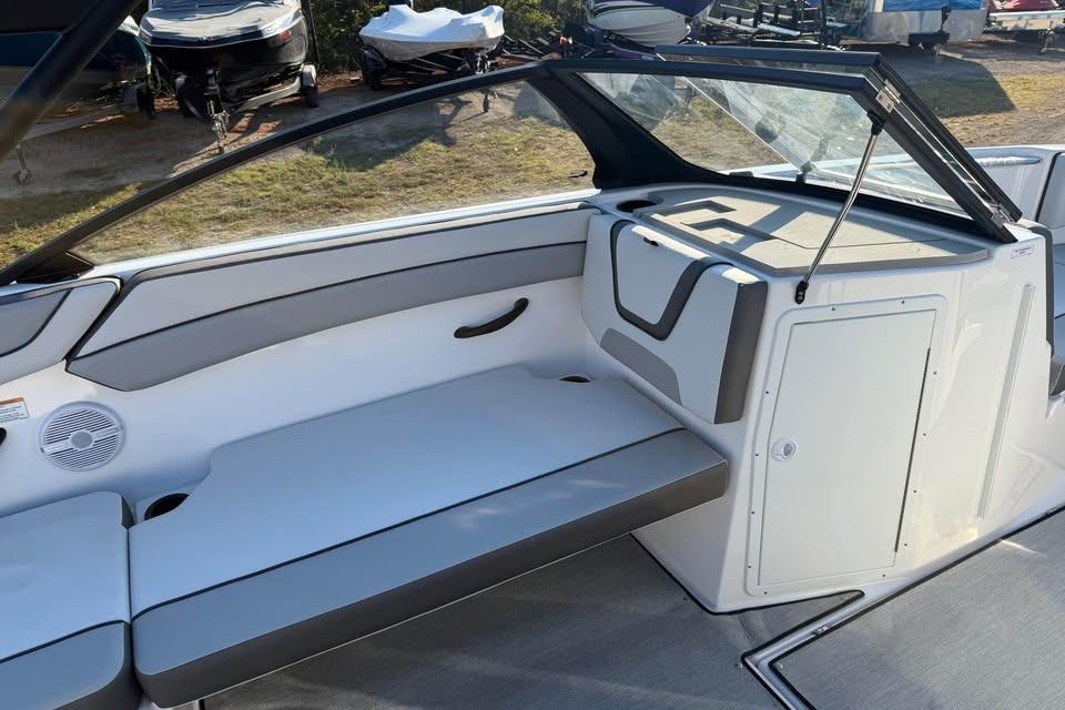 2026 Yamaha Boats AR220 interior with sleek seating and modern design.