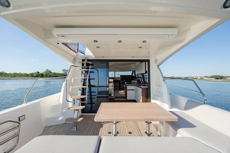 2024 Prestige 460 - Image 17