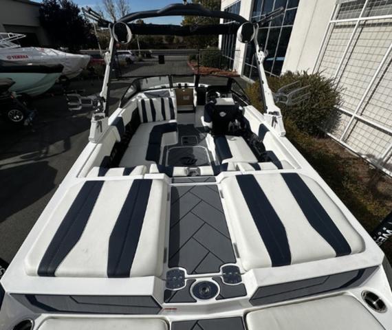 2025 Malibu Wakesetter 22 LSV - 5