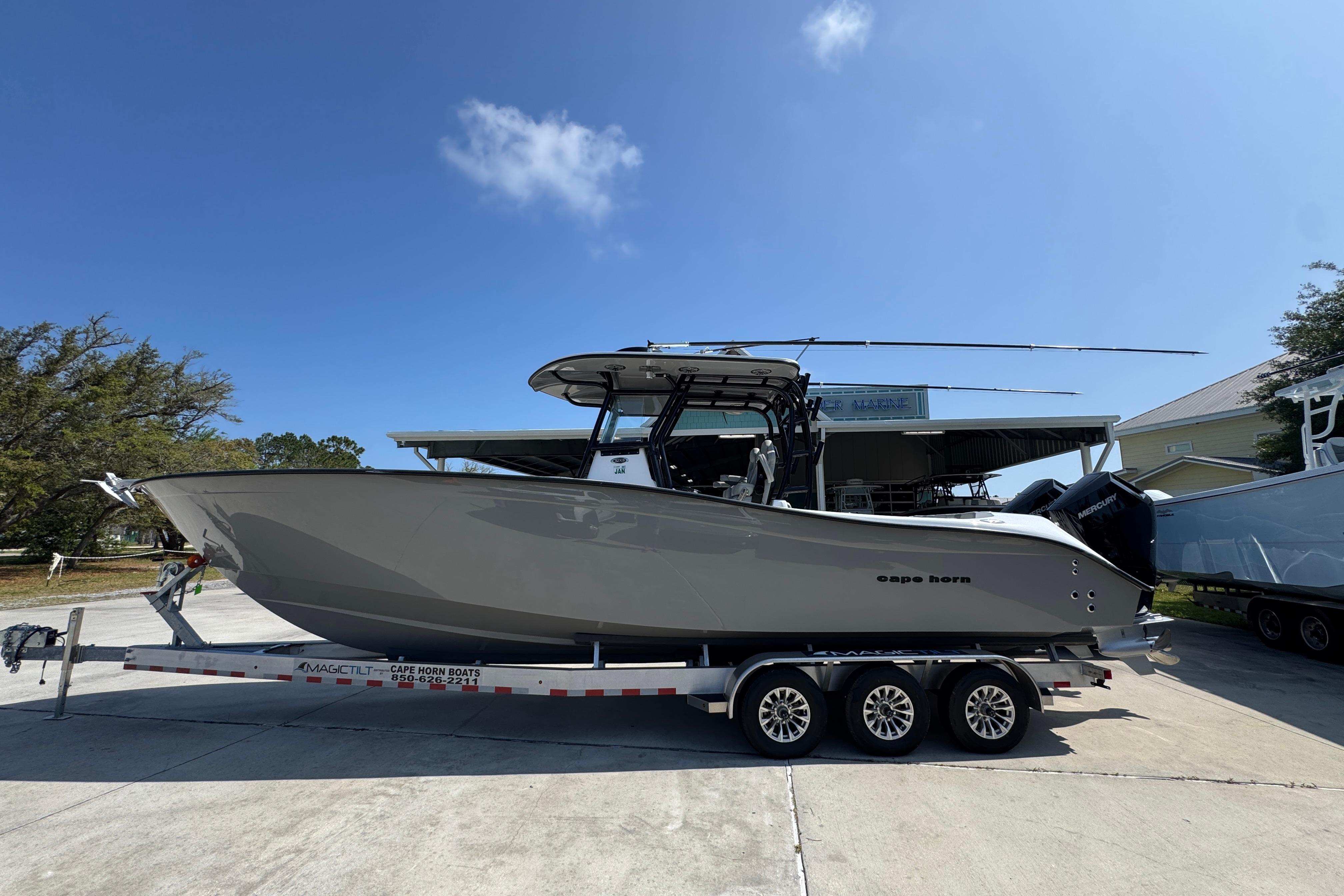 2025 Cape Horn 32 XS