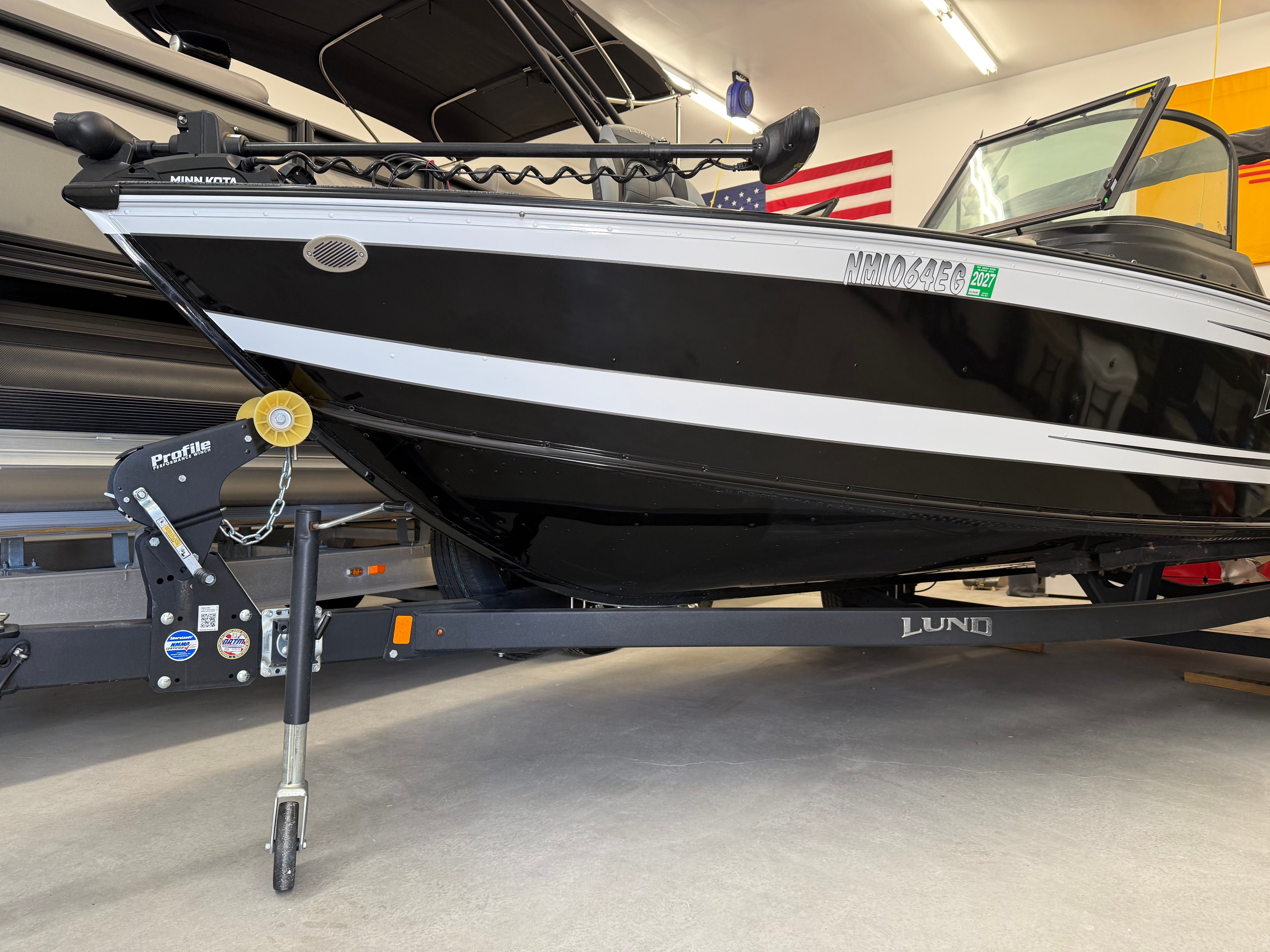2025 Lund 1875 Impact XS Sport