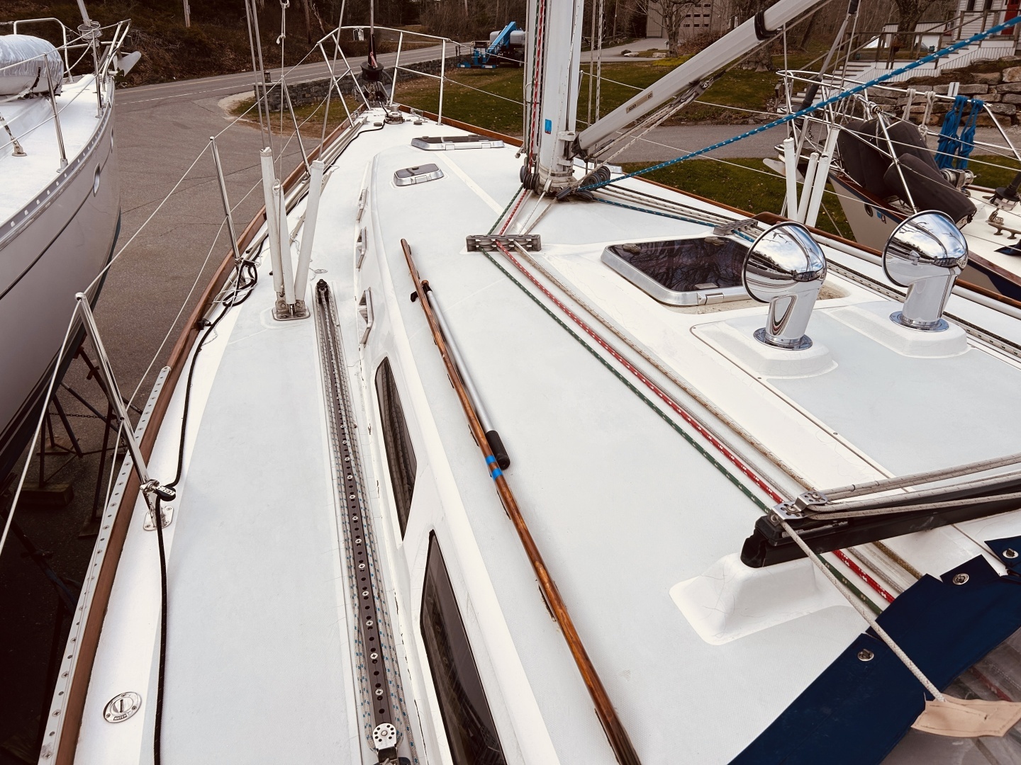 2004 Sabre 426 - Image 13