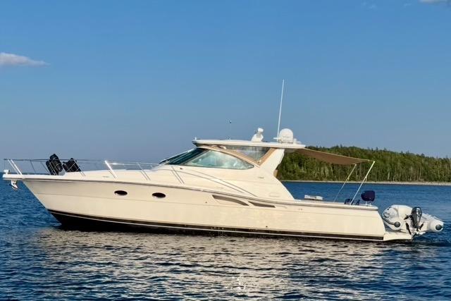 2004 Tiara Yachts 4200 Open