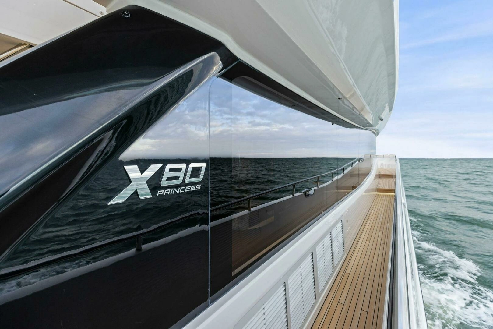 2024 Princess X80 - Image 90