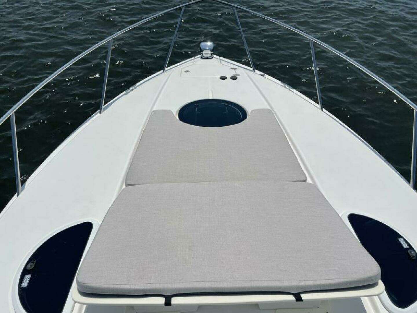 2026 Regal 33 XO - Image 4