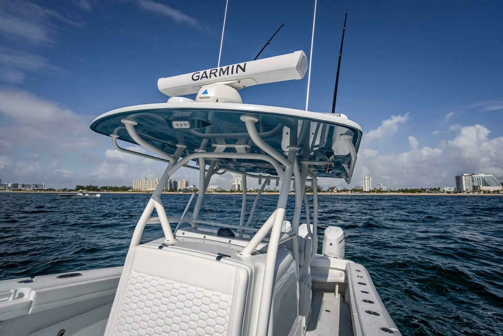 2025 Yellowfin 34 Offshore - Image 33