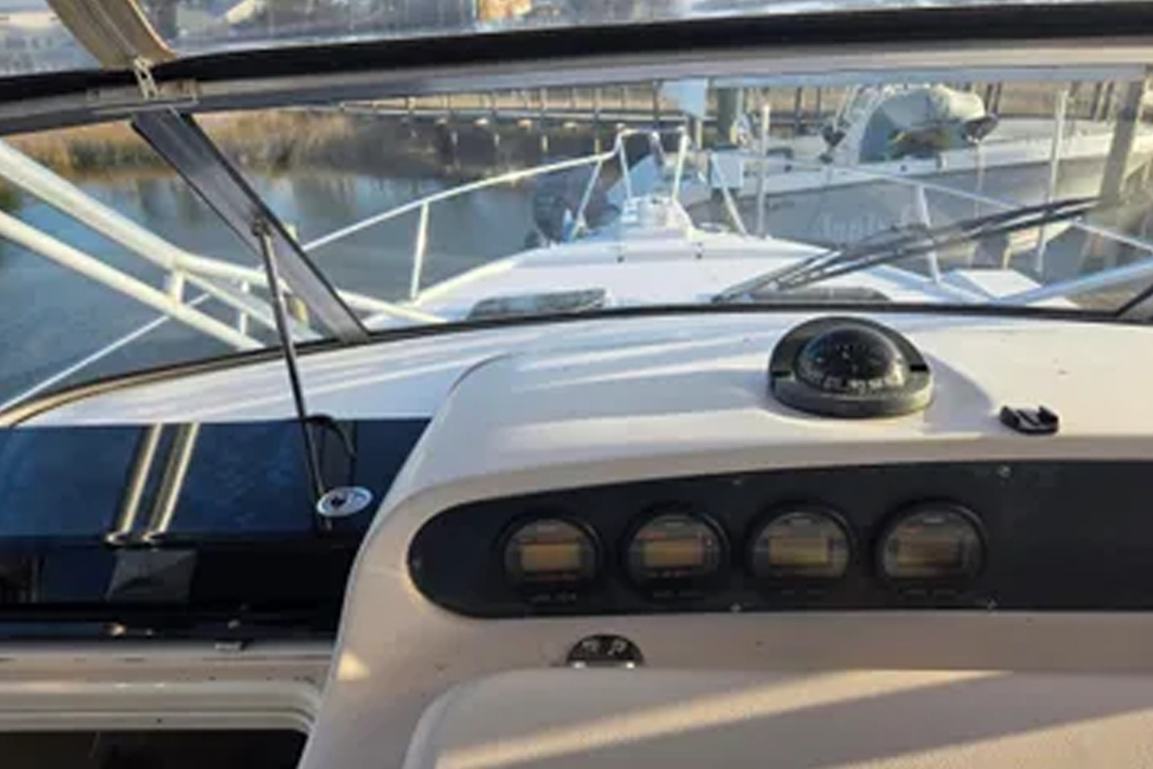 2004 Grady-White Express 330 - Image 18