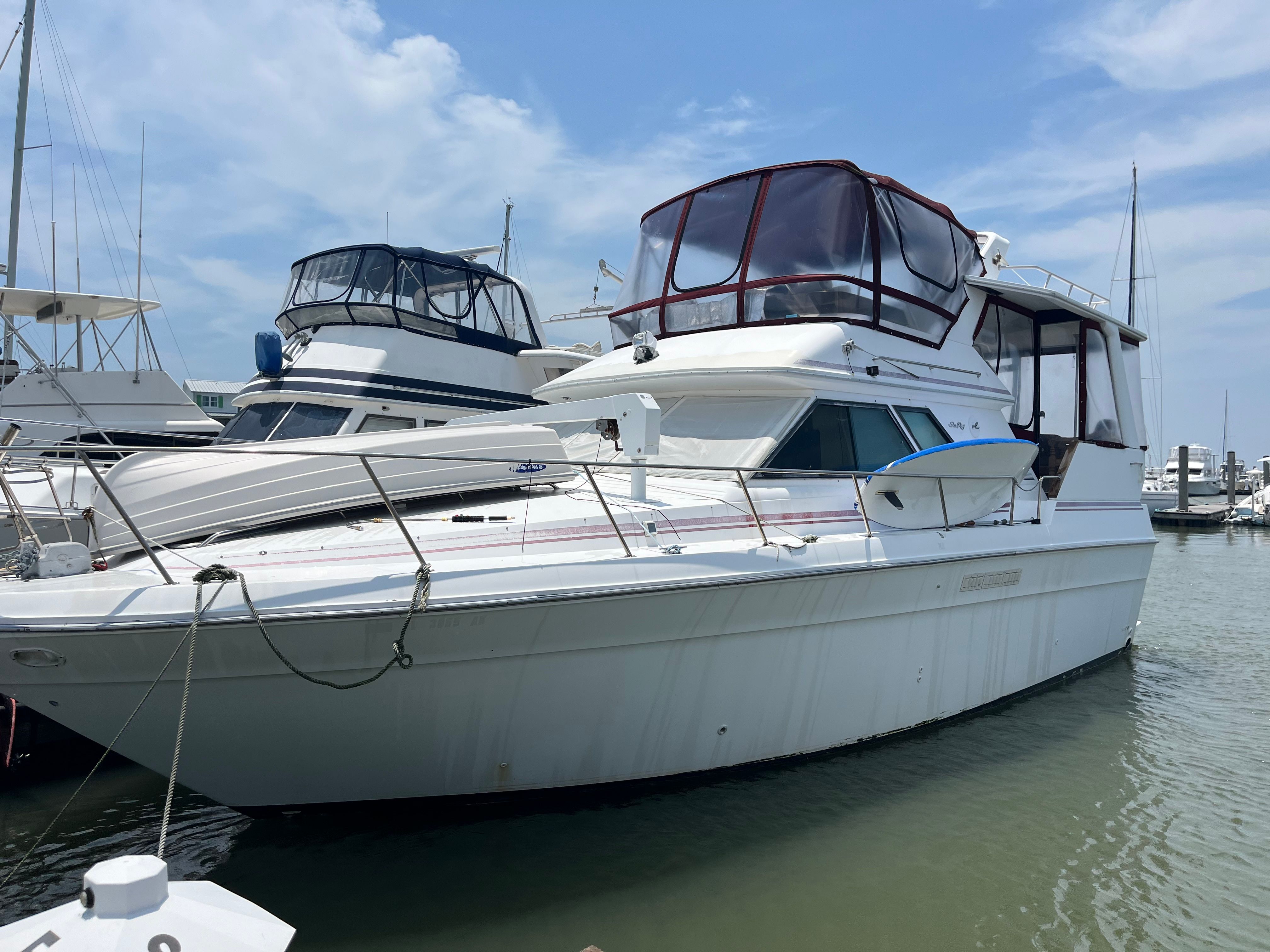 1989 Sea Ray 380 Aft Cabin - 7
