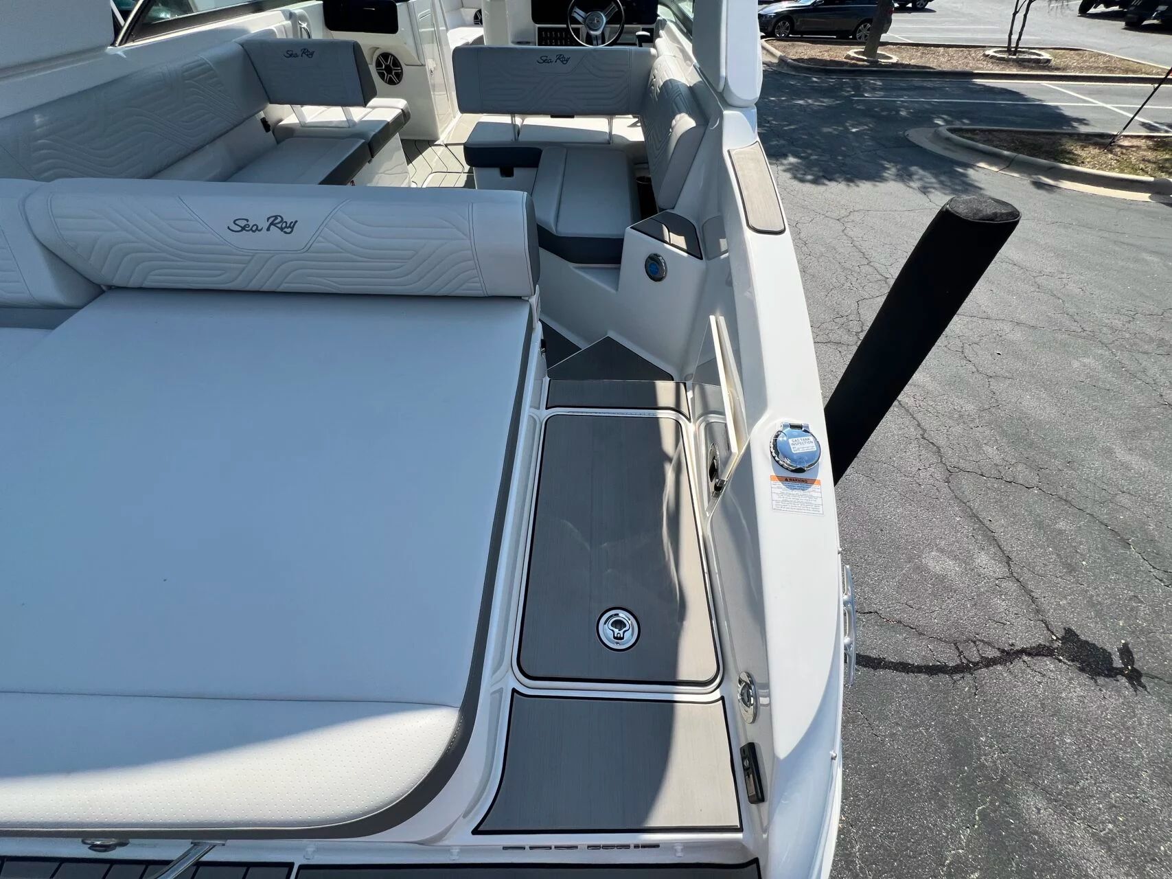 2026 Sea Ray SDX270 SURF - 16