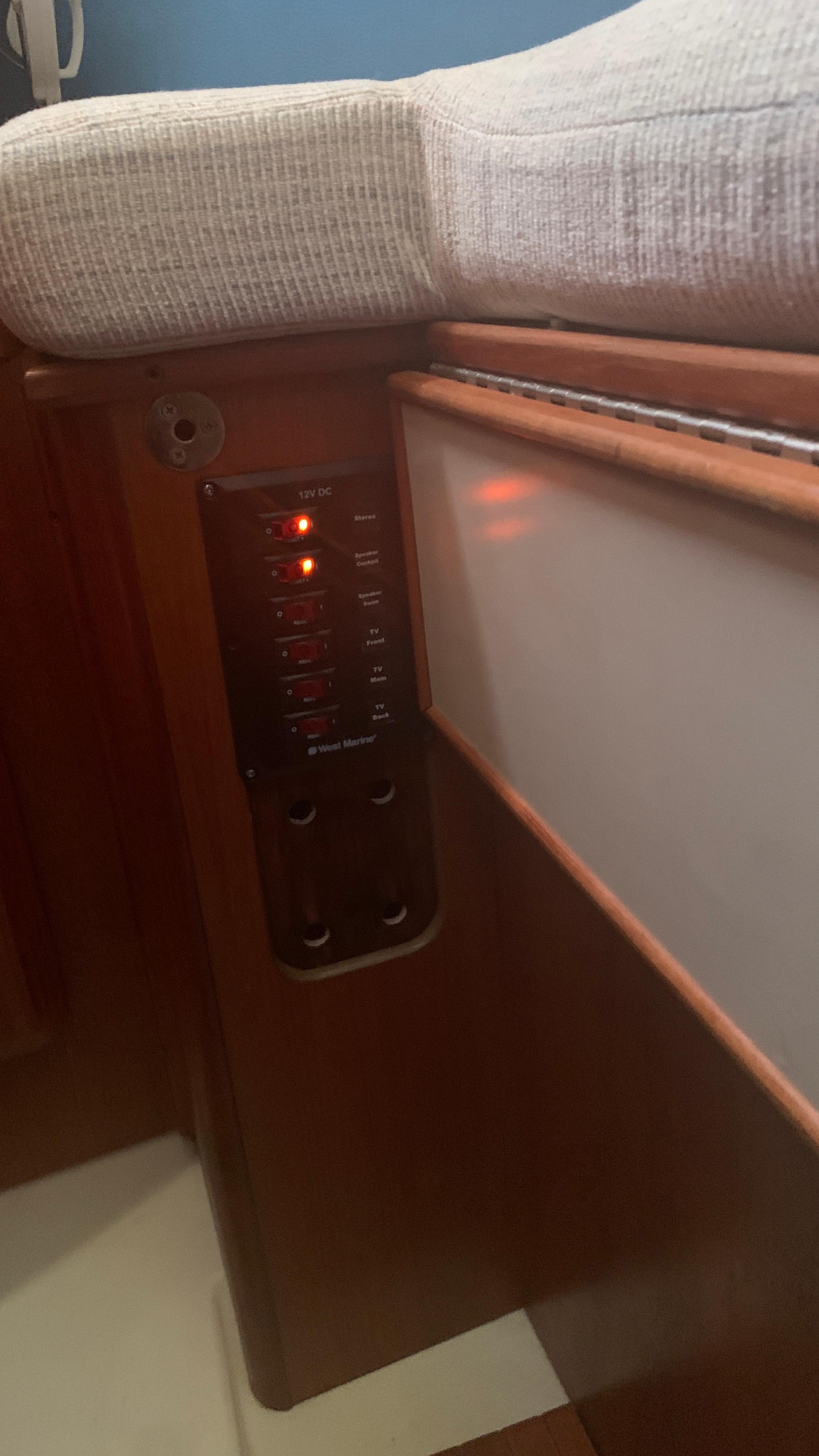 1991 Hunter 30 - 111