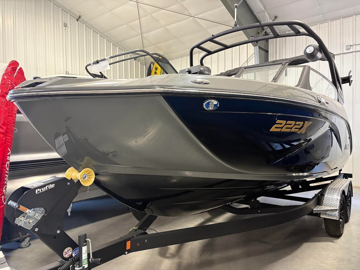 2025 Yamaha Boats 222XE - 2