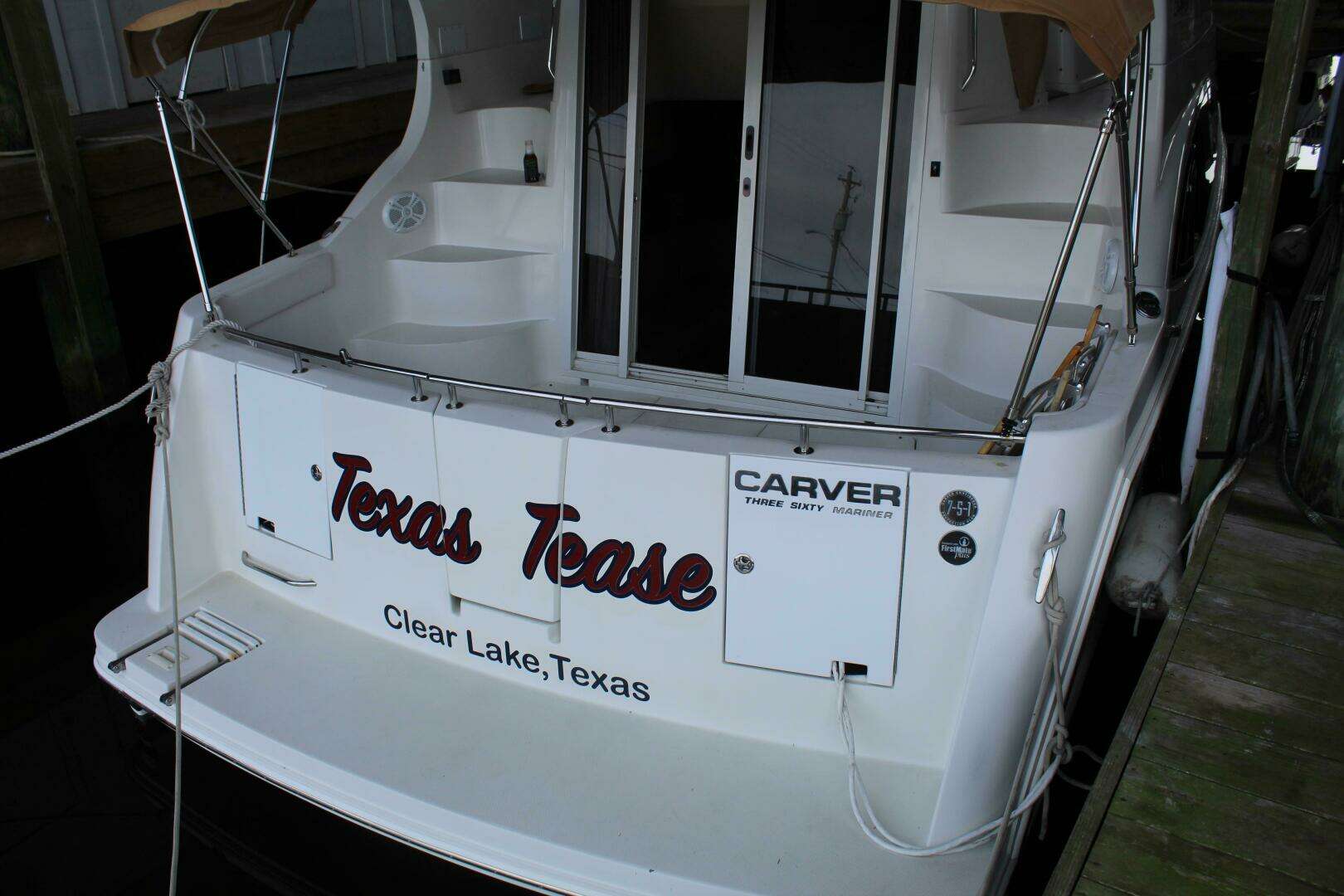 2004 Carver 360 Mariner - Image 26