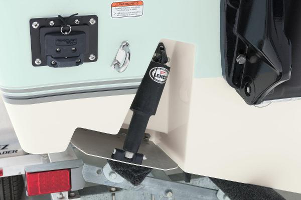 2017 Mako 234 Center Console - 4