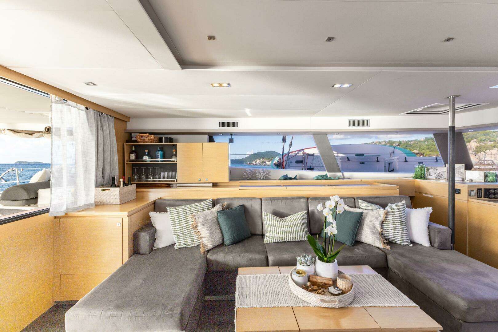 2017 Fountaine Pajot Victoria 67 - Image 31
