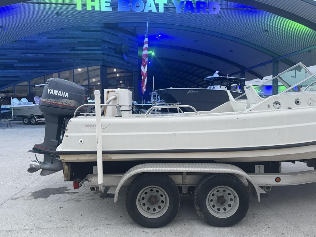 1977 Boston Whaler 21 REVENGE - 3