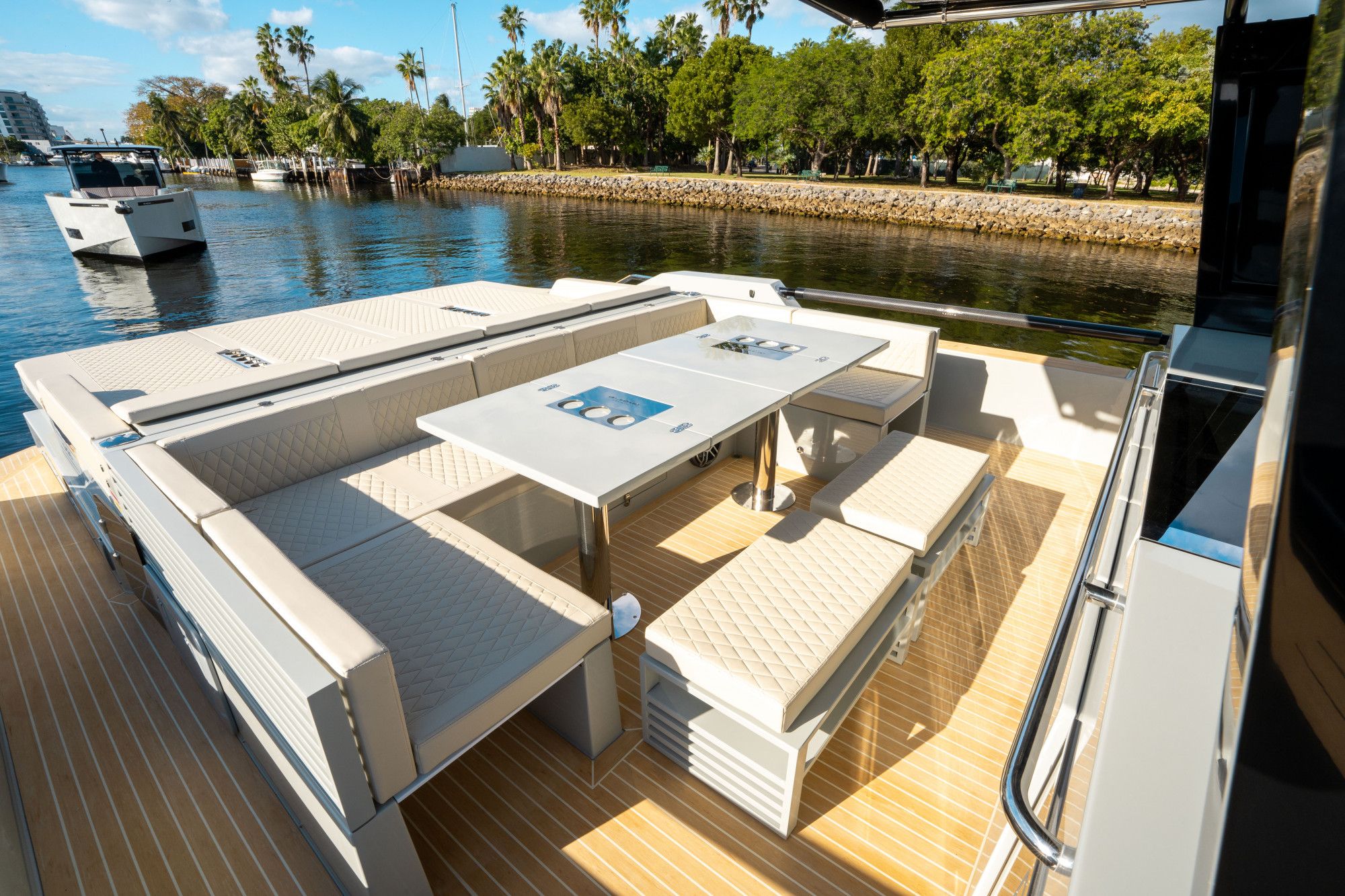 2025 De Antonio Yachts D50 OPEN - 16