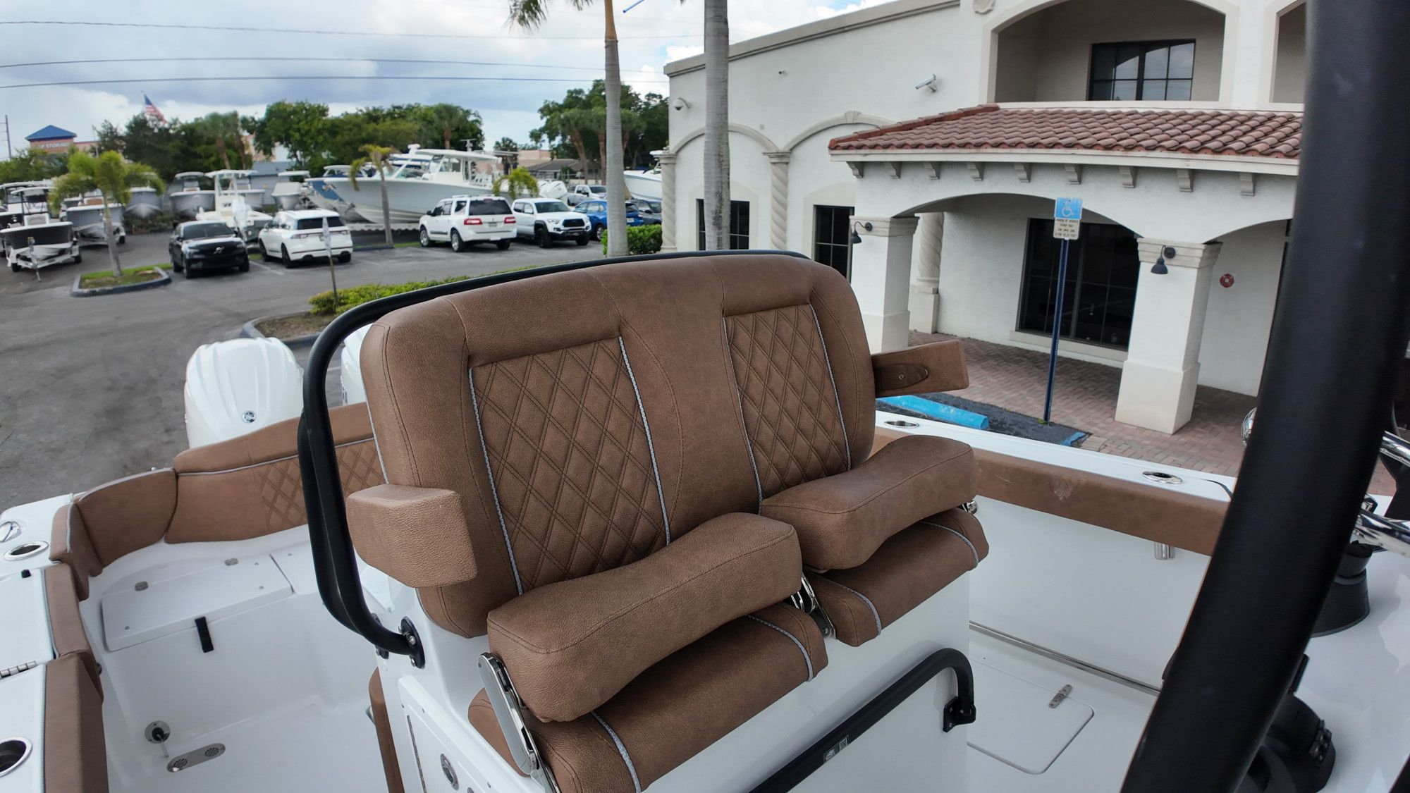 2027 Sea Hunt Ultra 265 SE - 24