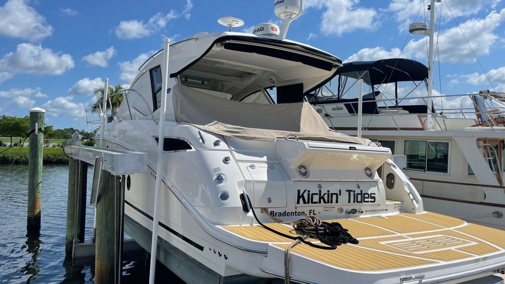 2018 Sea Ray Sundancer 350 - Image 9