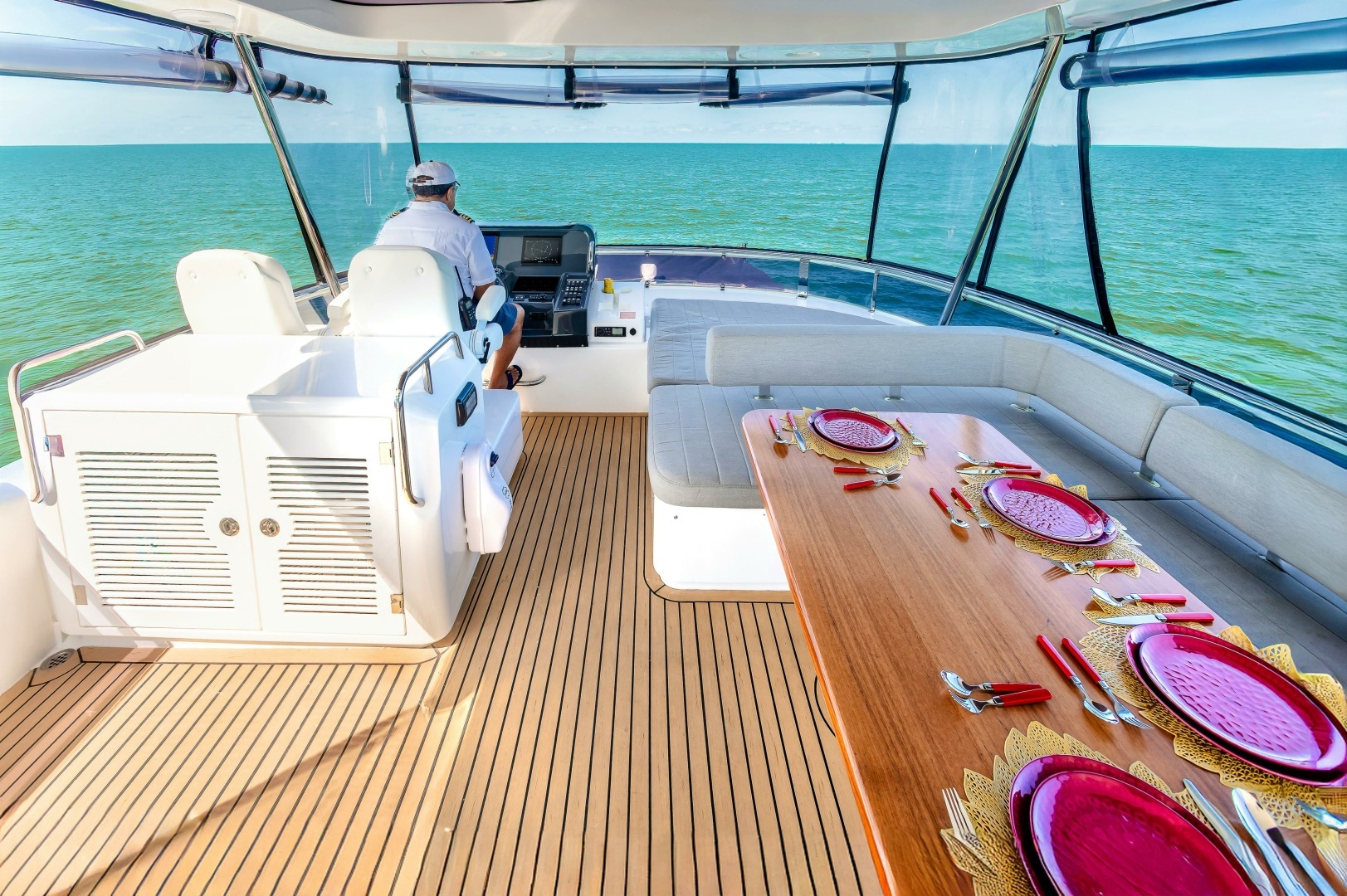 2023 Sirena Yachts — - Image 7