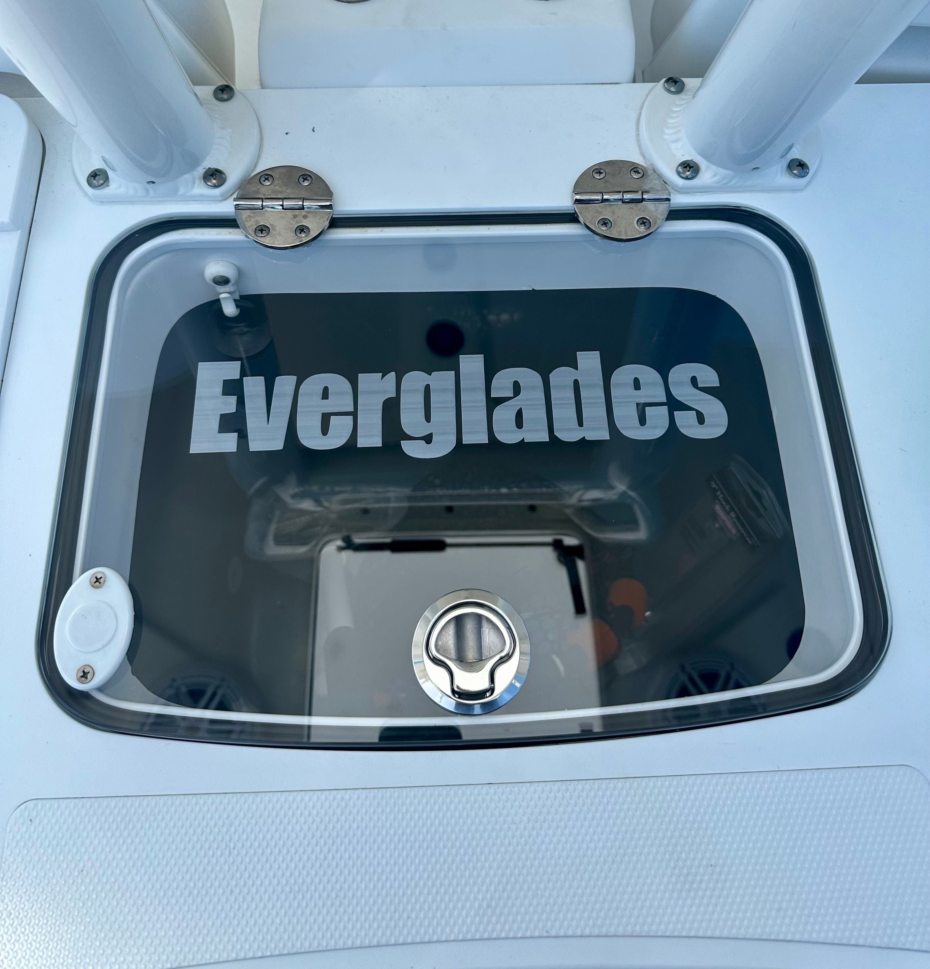 2009 Everglades 365 Center Console - 19