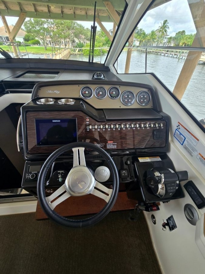 2018 Sea Ray — - Image 26
