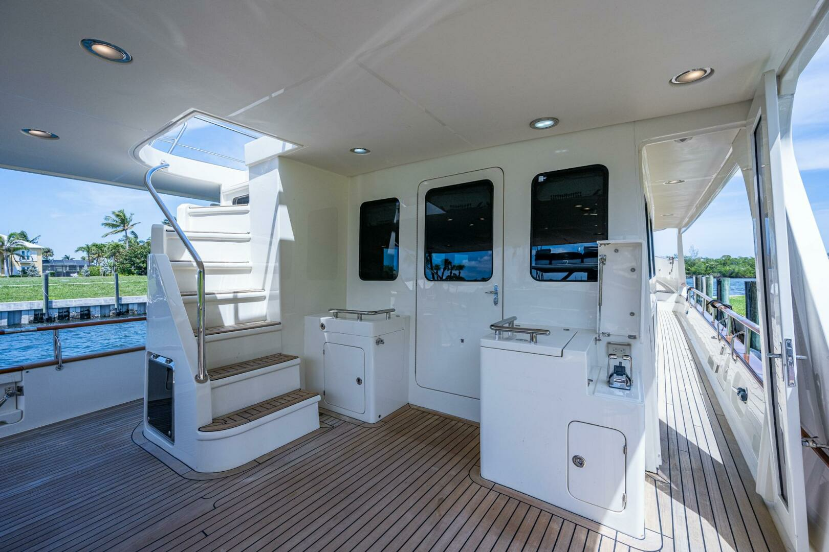 2013 Marlow Explorer Enclosed Bridge (CB) - Image 22