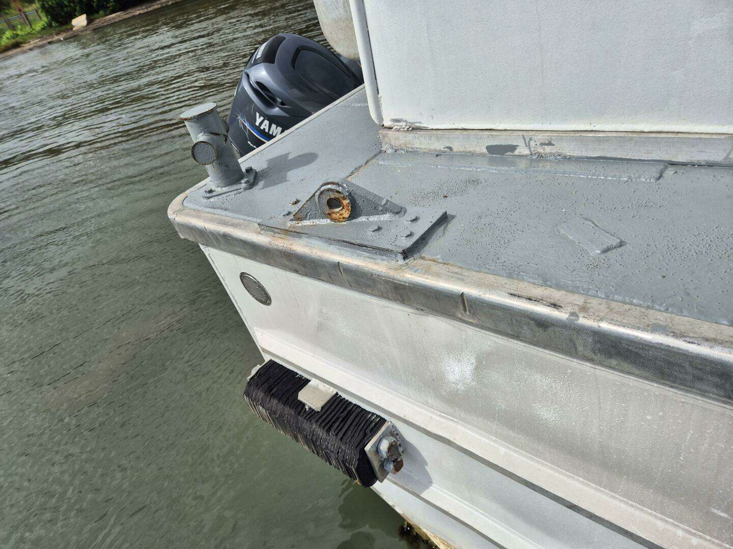 1985 Custom Aluminum Barge - Image 8