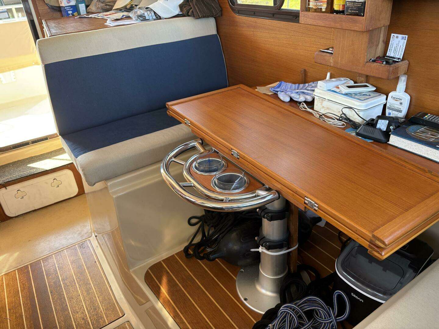 2014 Ranger Tugs R-27 - Image 38