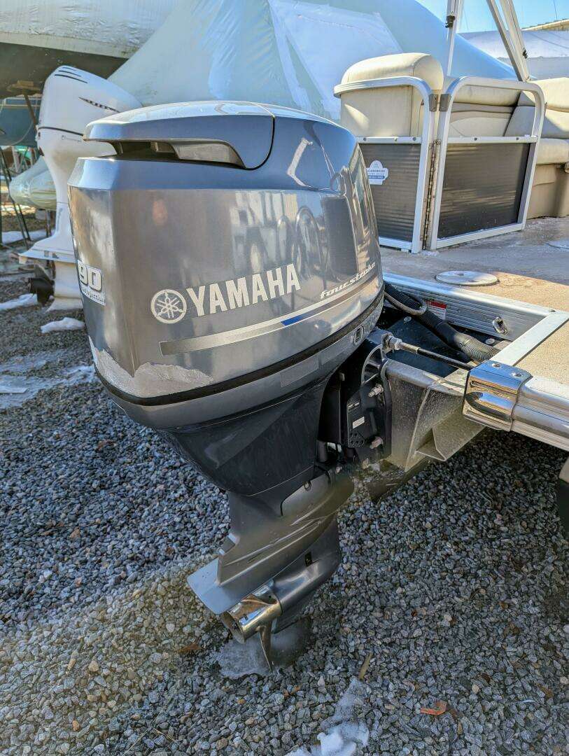 2014 Bennington 21 SLX - Image 10