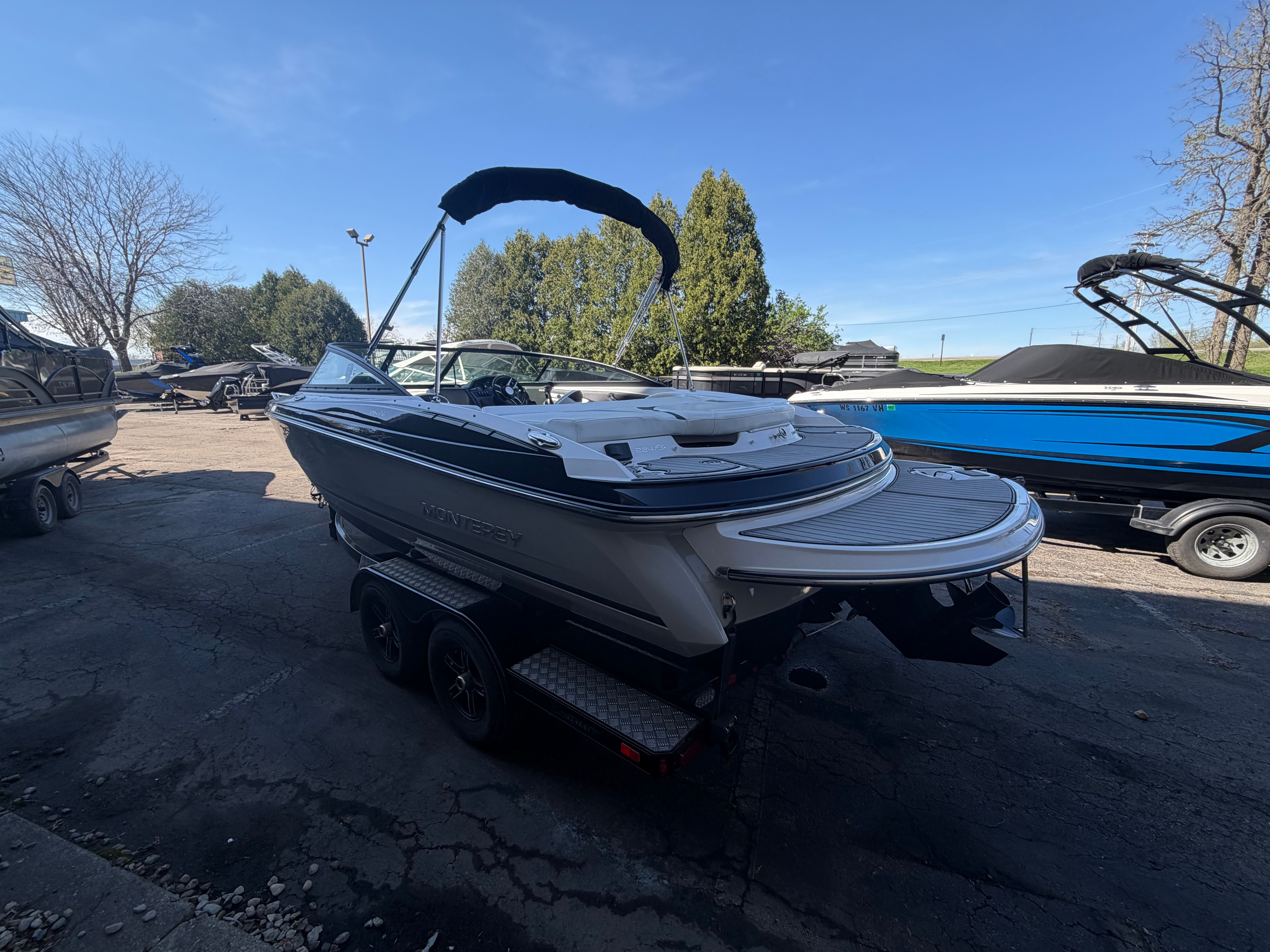 2019 Monterey 224FS - 50