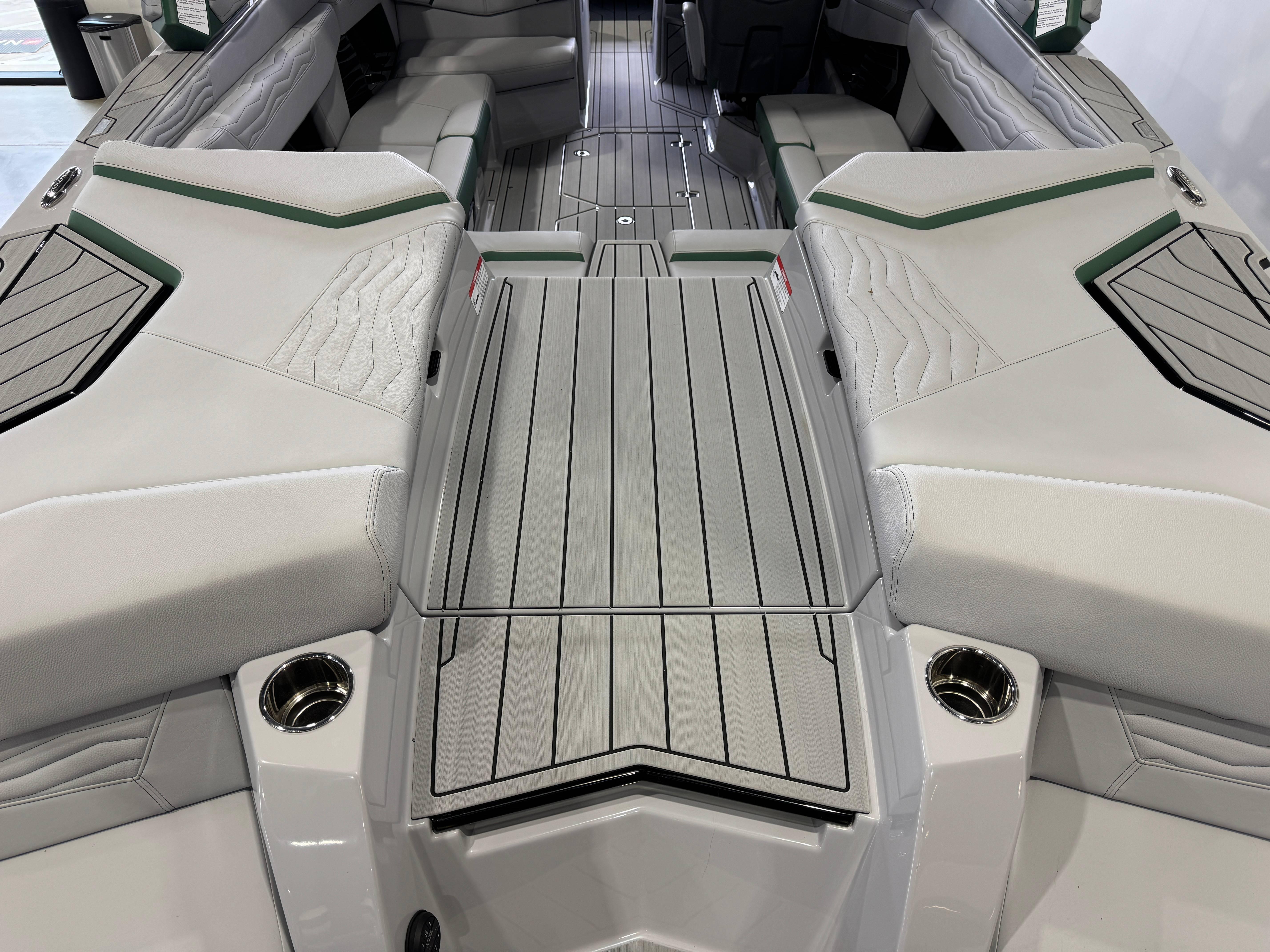 2025 Nautique Super Air Nautique G23 - 9