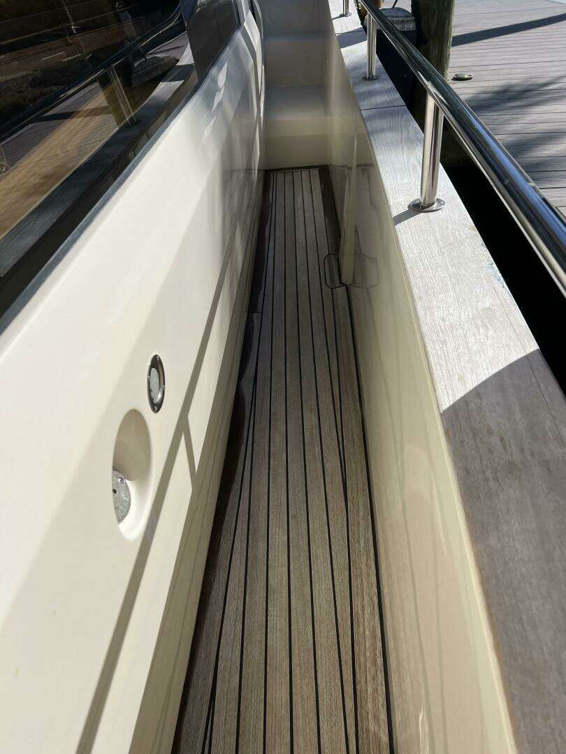 2019 Greenline 40 Hybrid - Image 14