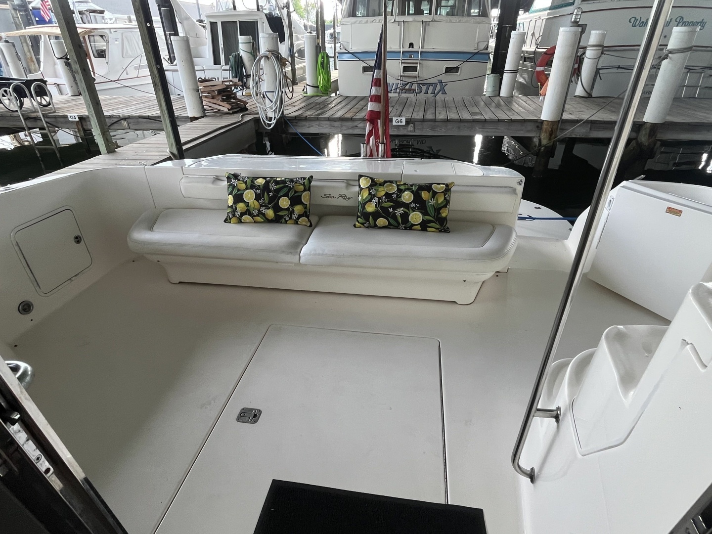 2003 Sea Ray 480 Sedan Bridge - Image 17