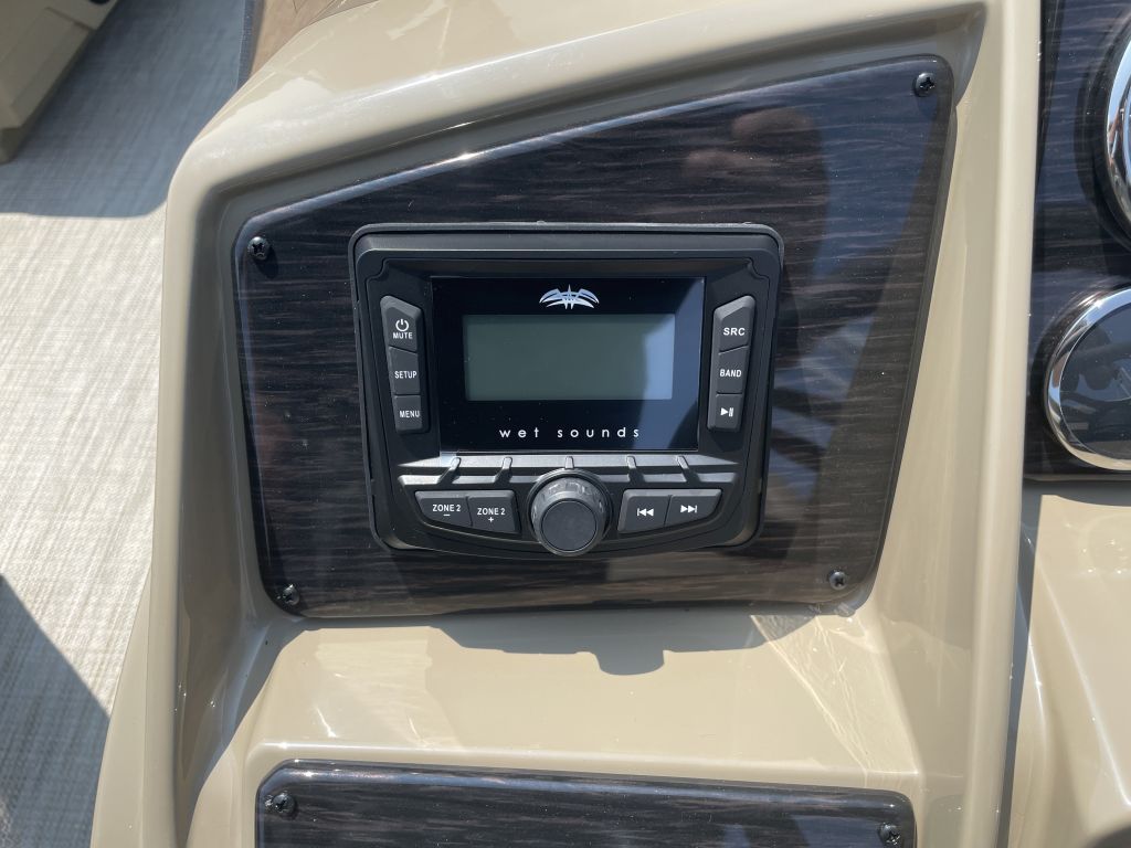 2026 Sylvan 822 PF Mirage - 8