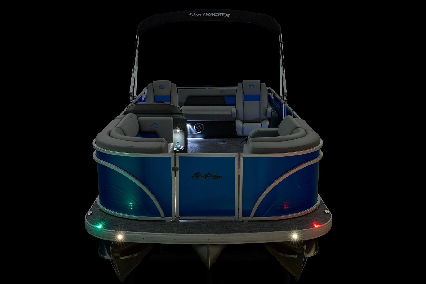 2026 Sun Tracker Party Barge 22 RF XP3 - 68