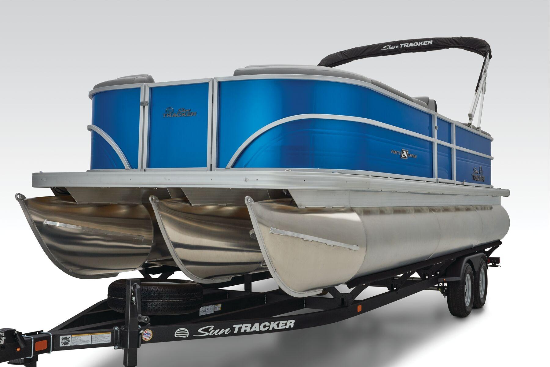 2026 Sun Tracker Party Barge 24 XP3 - 31