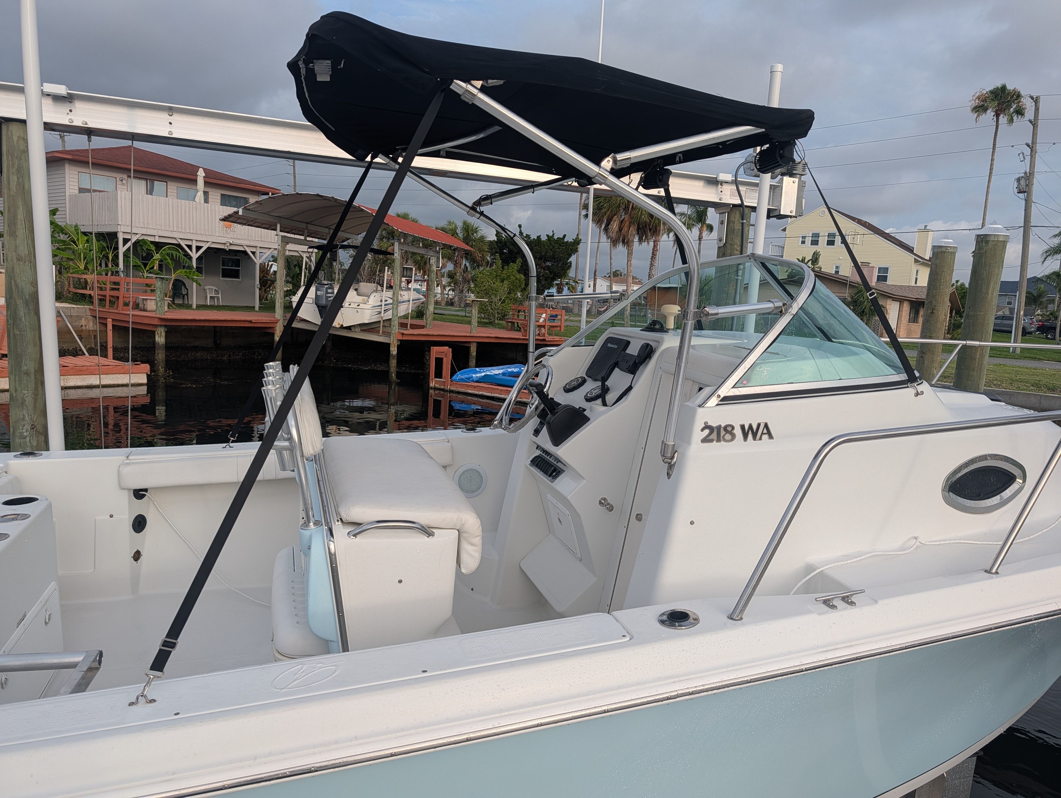 2004 Sailfish 218 CC - 17