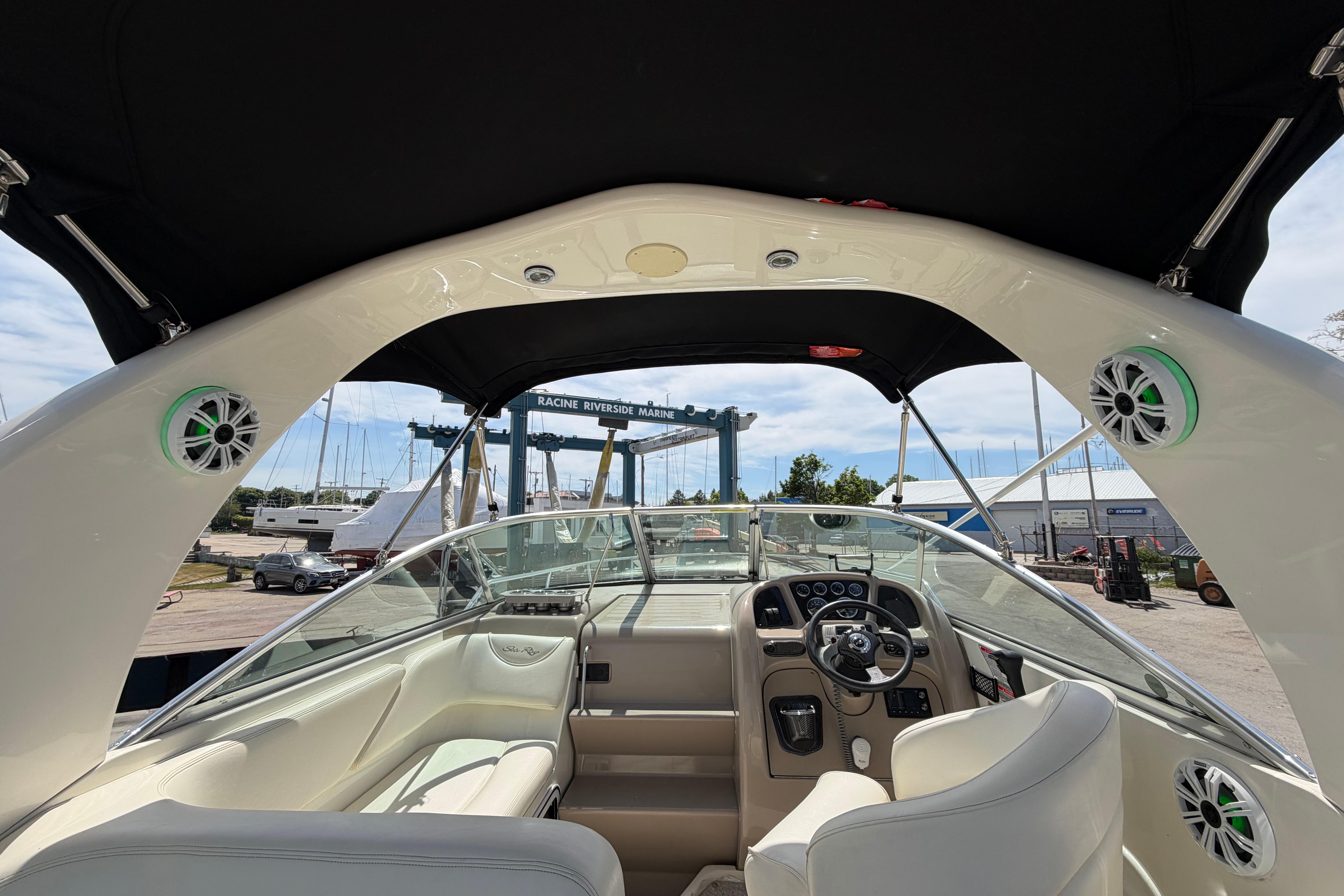 Interior view of 2004 Sea Ray Sundancer 260 boat at Racine Riverside Marine.