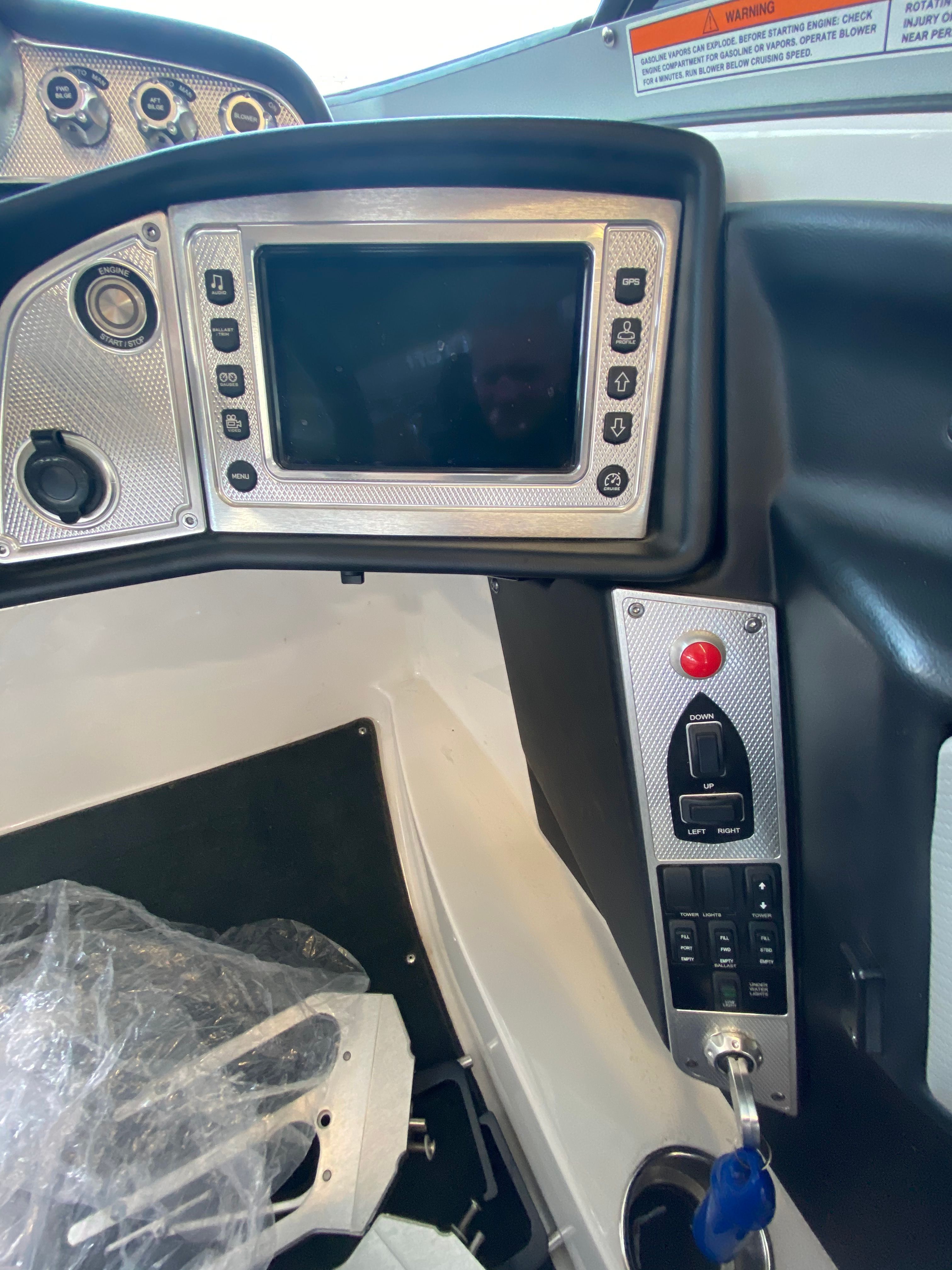 2013 MasterCraft X-30 - 15