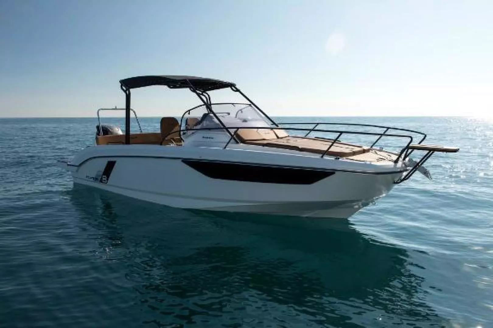 2026 Beneteau Flyer 8 SunDeck - Image 2