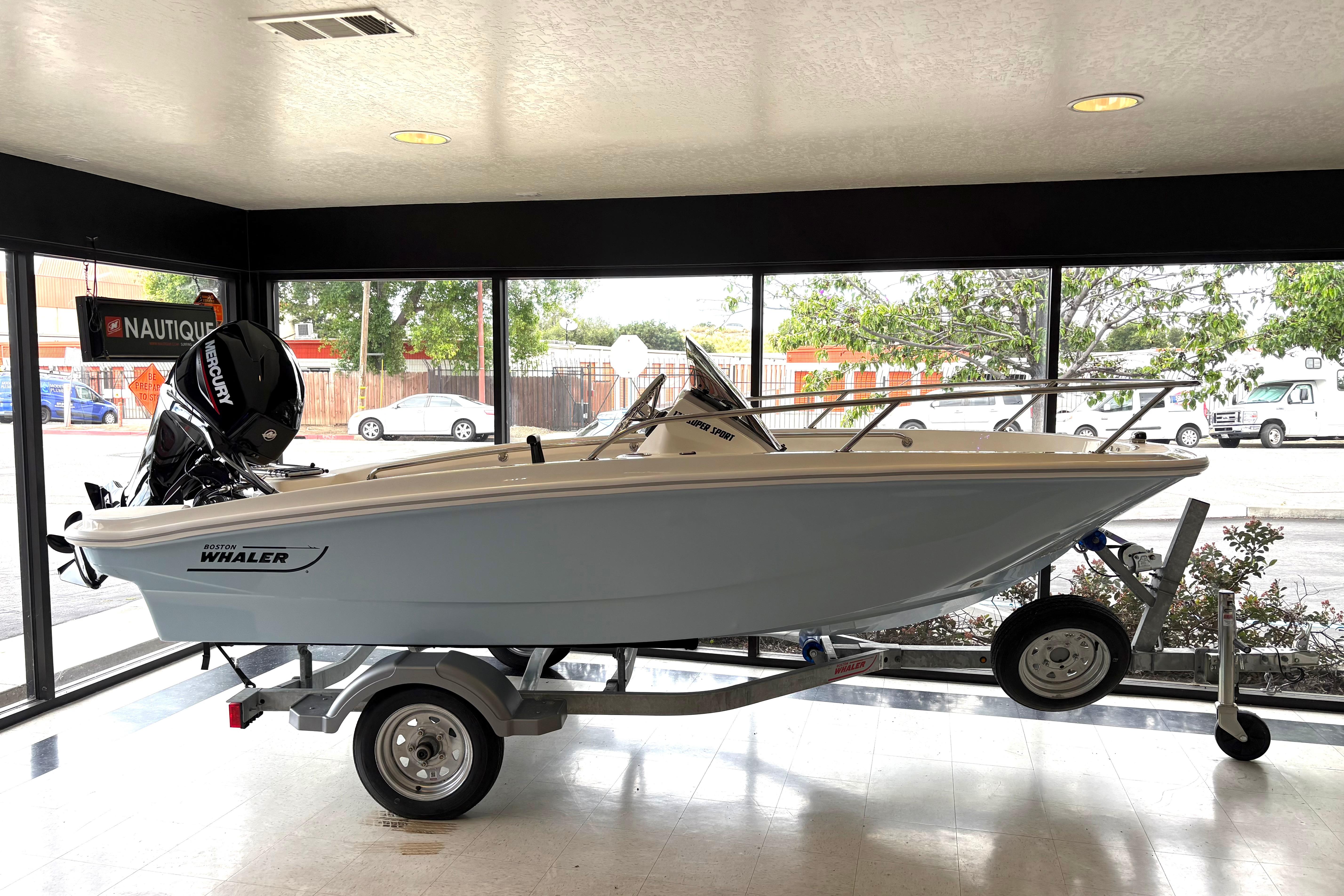 2026 Boston Whaler 130 Super Sport