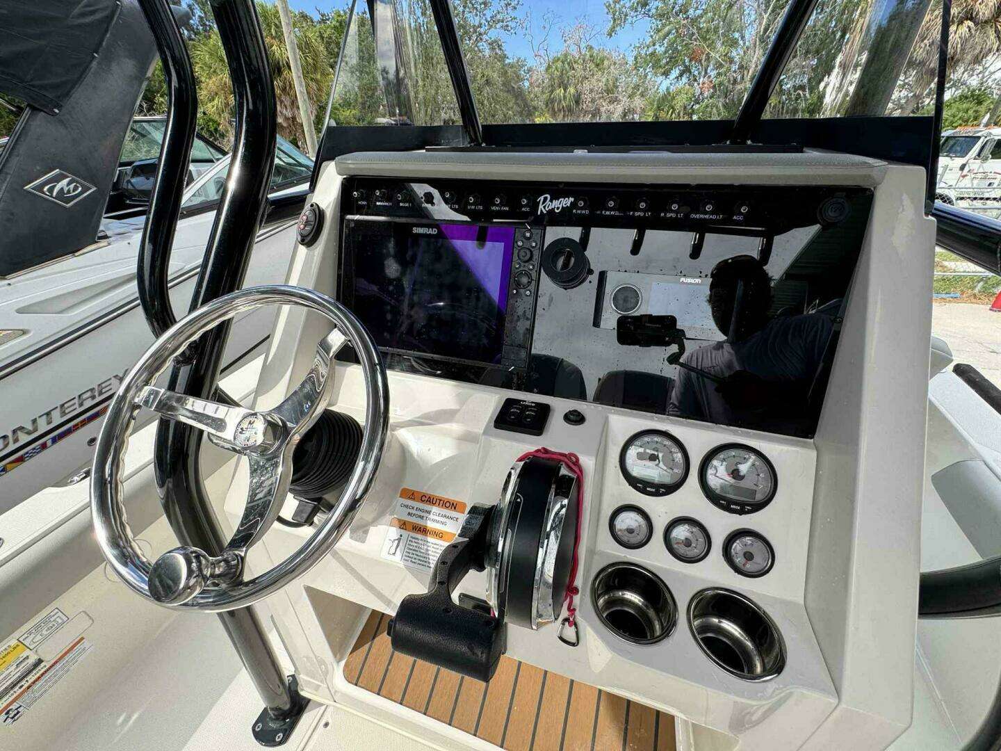 2020 Ranger 2360 Bay Boat - Image 15